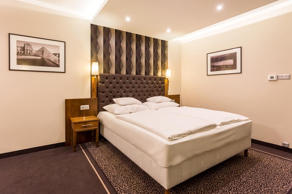Szonyi Garden Hotel Pest Budapest Eksteriør bilde