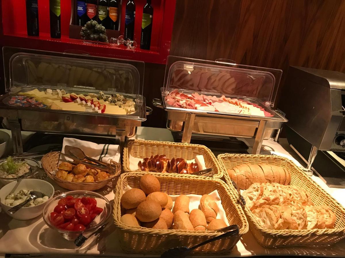 Szonyi Garden Hotel Pest Budapest Eksteriør bilde